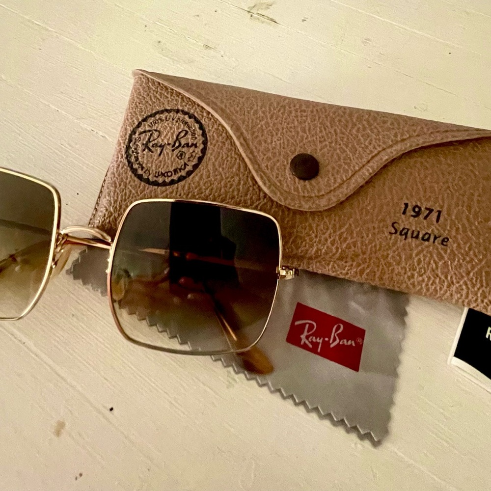 Ray-Ban RB1971 Vintage Square 1971 Gold Sunglasses